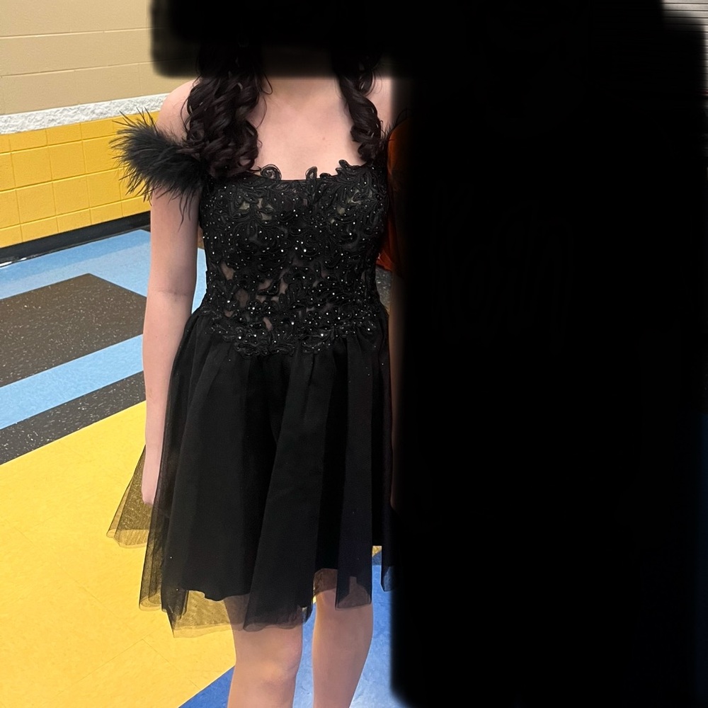 Formal/ Homecoming Dress - Picture 2 of 2